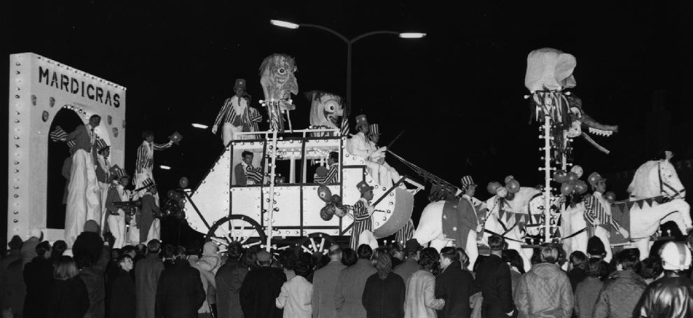 MARDI GRAS PARADE